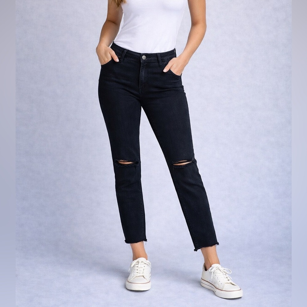 Madewell Women’s Black Distressed 9” High Rise Skinny Raw Hem Jeans, Size 28